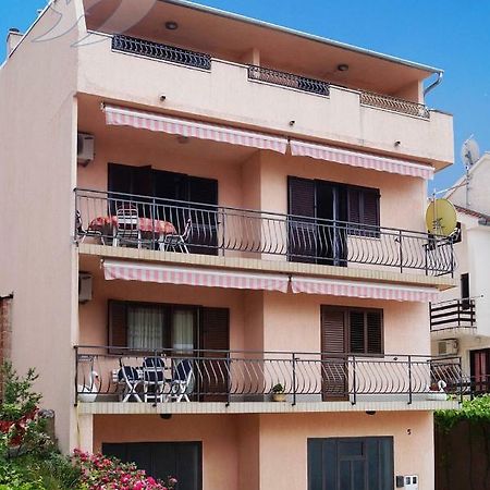 App Marija Apartment ซริกเวนิซา ภายนอก รูปภาพ