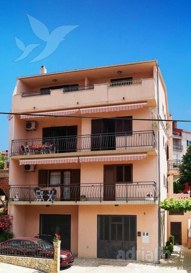 App Marija Apartment ซริกเวนิซา ภายนอก รูปภาพ